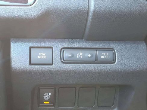 New 2026 Nissan Frontier PRO-4X w/ Tow Package image 24