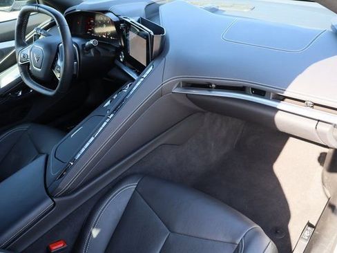 Used 2024 Chevrolet Corvette Stingray Preferred Cpe w/ 2LT image 26