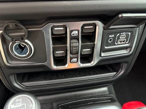 Certified 2024 Jeep Wrangler Sahara w/ Safety Group image 26