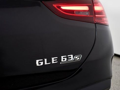 New 2026 Mercedes-Benz GLE 63 AMG S image 15
