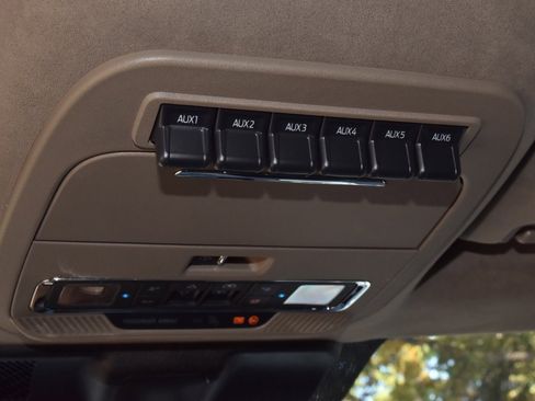 Used 2026 Ford F450 Platinum w/ Platinum Plus Package image 33