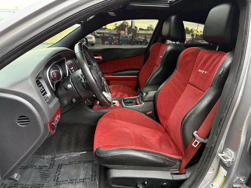Used 2016 Dodge Charger SRT w/ Harman/Kardon Audio Group image 16