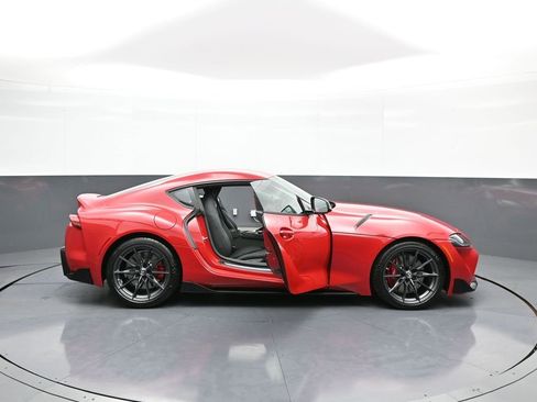 Certified 2026 Toyota Supra Premium image 43