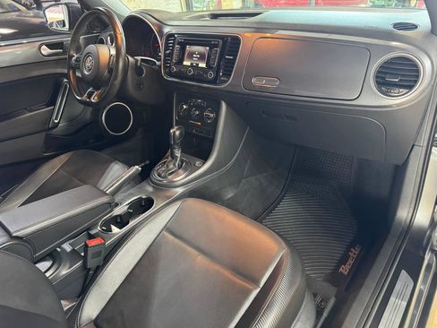Used 2012 Volkswagen Beetle 2.5 FWD image 9