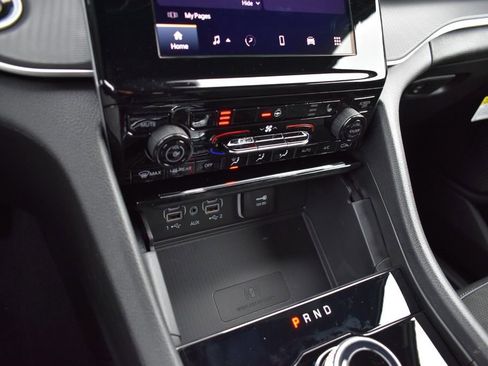 New 2025 Jeep Grand Cherokee Altitude AWD/4WD image 21