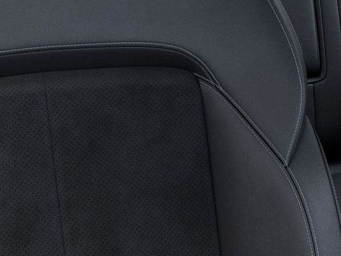 New 2026 Jeep Grand Cherokee Altitude image 20