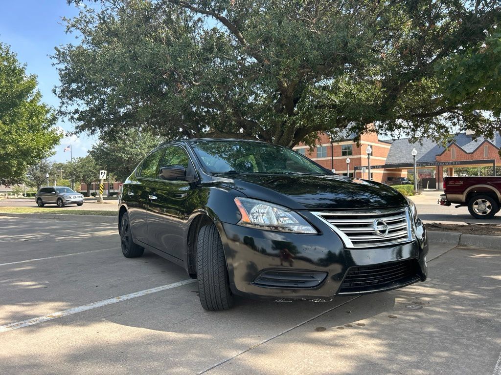 Used 2015 Nissan Sentra S FWD image 1