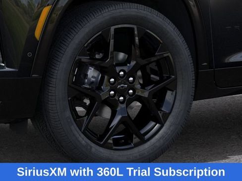 New 2026 Chevrolet Traverse RS w/ LPO, Floor Liner Package AWD/4WD image 10