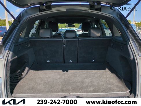 Used 2018 Mercedes-Benz GLC 300 4MATIC image 11