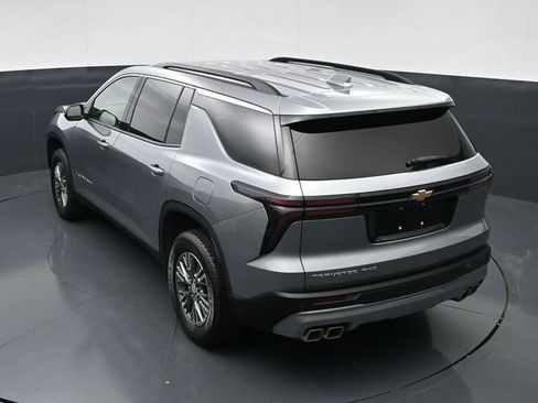 Used 2025 Chevrolet Traverse LT AWD/4WD image 39