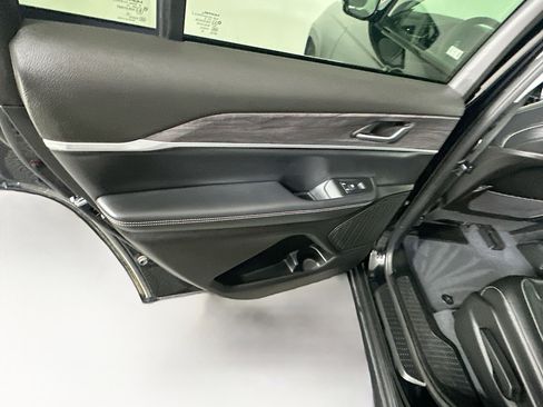 Used 2023 Jeep Grand Cherokee L Limited image 26