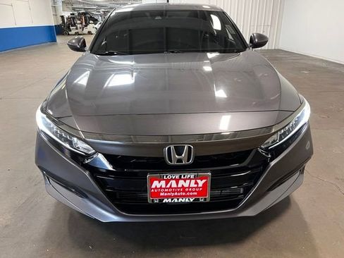 Used 2018 Honda Accord Sport image 7