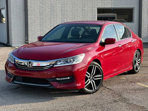 Used 2017 Honda Accord Sport Special Edition image 2