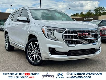 Used 2024 GMC Terrain Denali w/ Denali Premium Package