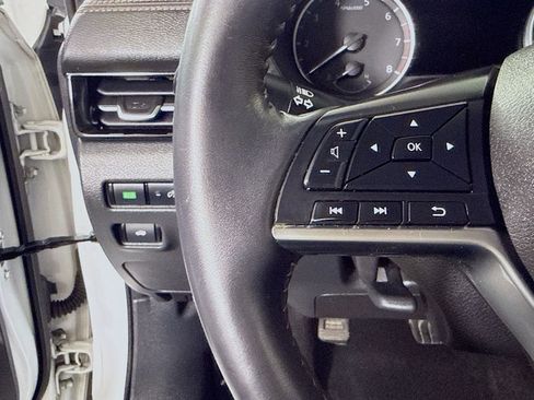 Used 2020 Nissan Sentra SR FWD image 19