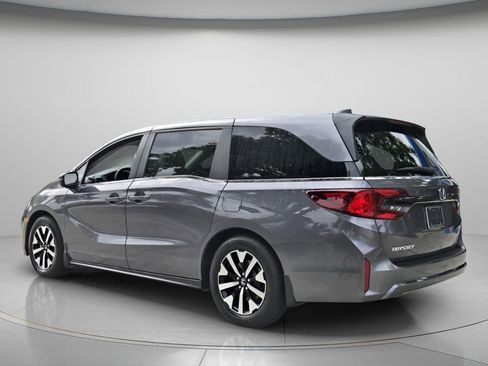 Certified 2025 Honda Odyssey EX-L image 8