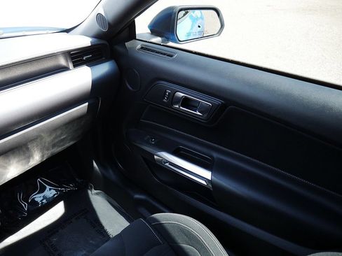 Used 2022 Ford Mustang Mach 1 RWD image 22