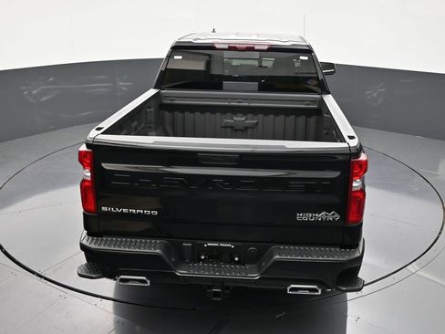 Used 2026 Chevrolet Silverado 1500 High Country AWD/4WD image 16