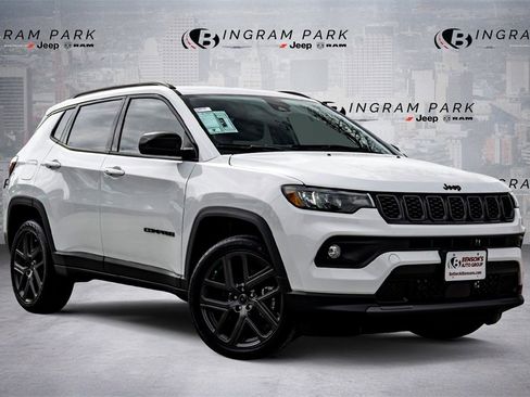New 2026 Jeep Compass Latitude image 1
