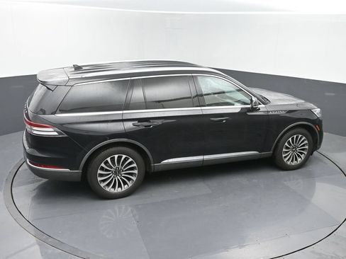 Used 2020 Lincoln Aviator Reserve AWD/4WD image 35