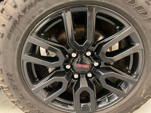 Used 2021 GMC Sierra 1500 Elevation image 24