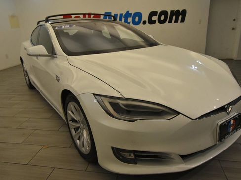 Used 2019 Tesla Model S Long Range image 7