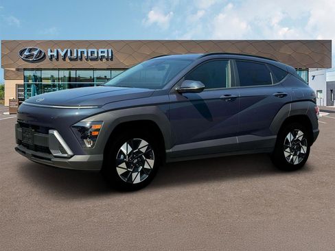 New 2025 Hyundai Kona SEL image 2