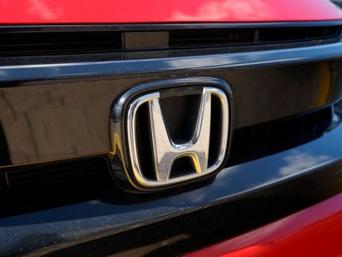 Used 2021 Honda Civic Sport image 14