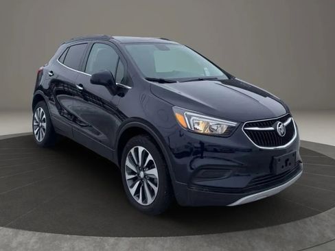 Used 2022 Buick Encore Preferred w/ Safety Package AWD/4WD image 1