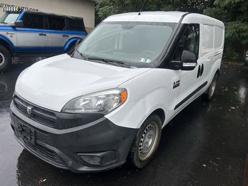 Used 2015 RAM ProMaster City Tradesman FWD image 2