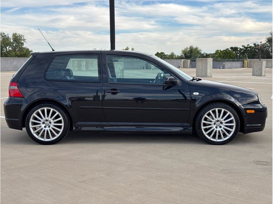 Used 2004 Volkswagen R32 AWD/4WD image 10