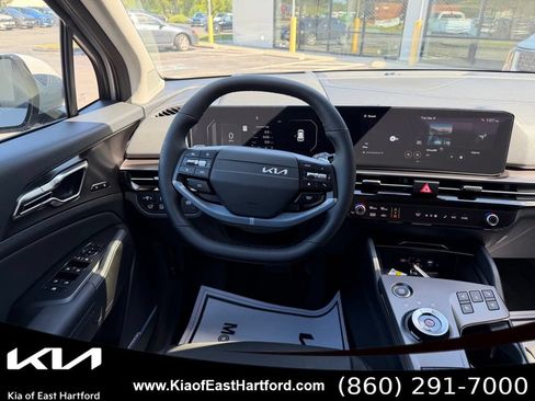 New 2027 Kia Sportage SX Prestige AWD/4WD image 24