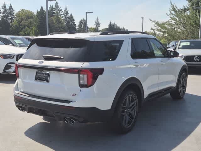 Used 2025 Ford Explorer ST w/ Sun And Sound Package AWD/4WD image 9