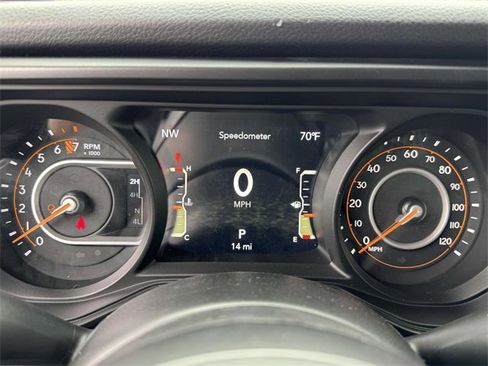 New 2025 Jeep Gladiator Sport image 12