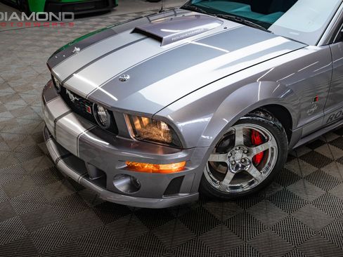 Used 2006 Ford Mustang GT RWD image 4