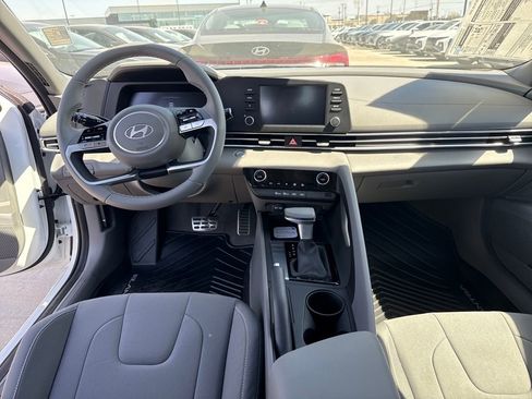 New 2026 Hyundai Elantra Sport FWD image 23