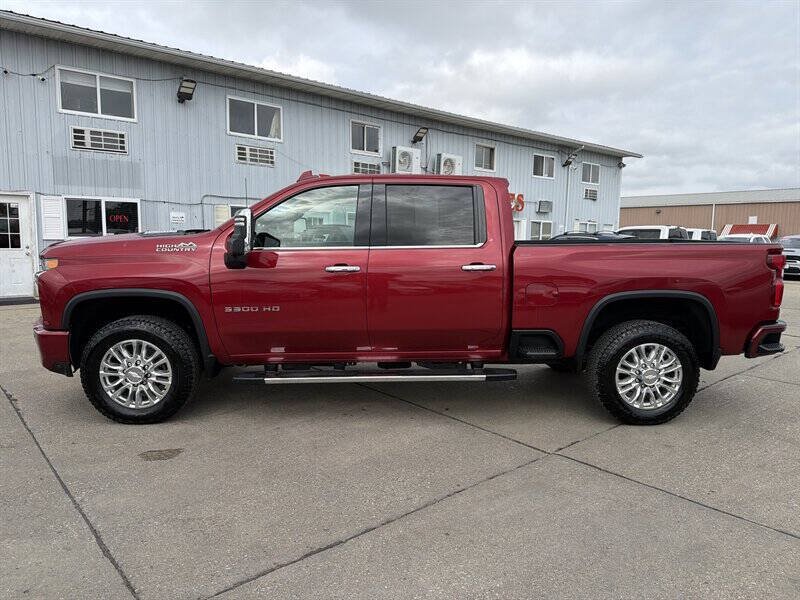 Used 2020 Chevrolet Silverado 3500 High Country w/ Z71 Off-Road Package AWD/4WD image 3