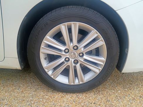 Used 2014 Lexus ES 350 FWD image 14