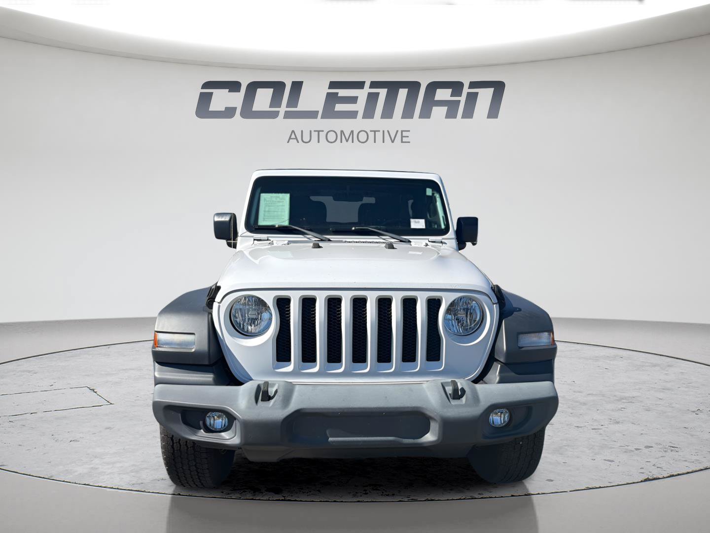 Used 2018 Jeep Wrangler Sport AWD/4WD image 2
