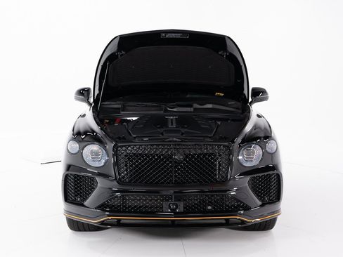 Certified 2025 Bentley Bentayga image 47