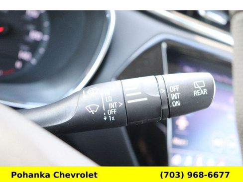 Used 2022 Chevrolet TrailBlazer LT w/ Convenience Package image 11