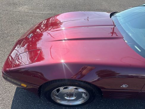 Used 1993 Chevrolet Corvette Coupe image 41