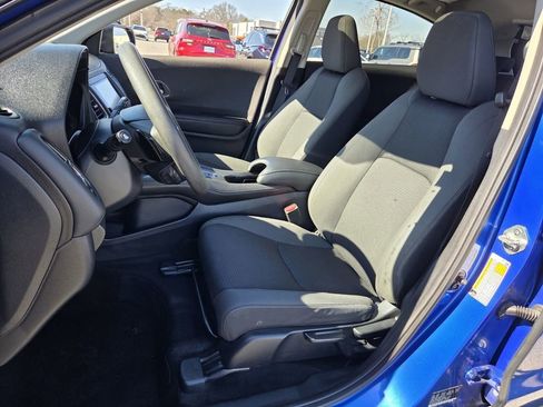 Used 2022 Honda HR-V EX image 5