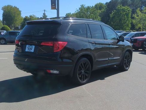 Used 2017 Honda Pilot Touring image 13