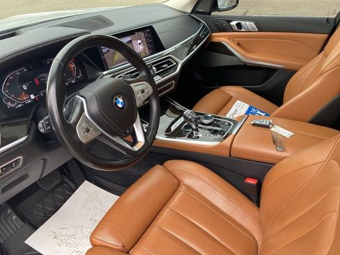 Used 2021 BMW X7 xDrive40i w/ Executive Package image 27