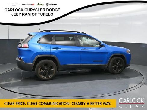 Used 2020 Jeep Cherokee Latitude Plus FWD image 4