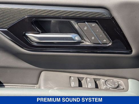 New 2026 GMC Yukon AT4 w/ AT4 Premium Package image 12