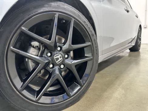 Used 2024 Honda Civic Sport image 28