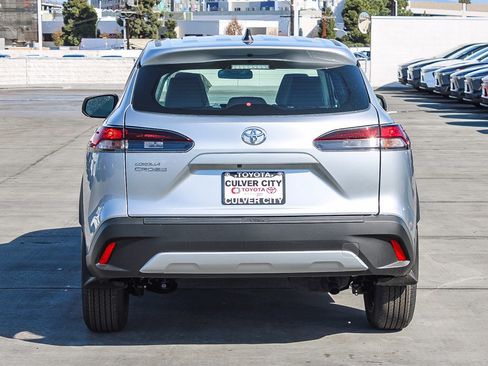New 2026 Toyota Corolla Cross L FWD image 8