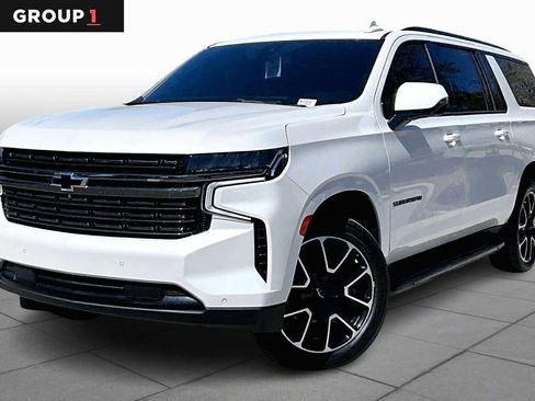 Used 2021 Chevrolet Suburban RST w/ Luxury Package image 1